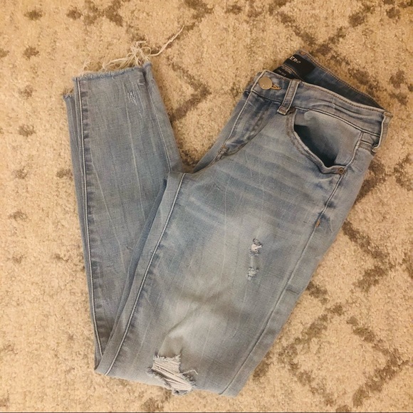 Aero | Ripped distressed Low Rise skinny jeans